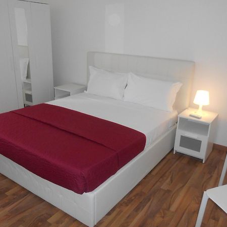 Colosseo Guest House Gil 罗马 外观 照片